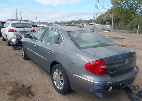 2008 Buick Lacrosse Cx z USA, uszkodzony, nr VIN 2G4WC582481197075